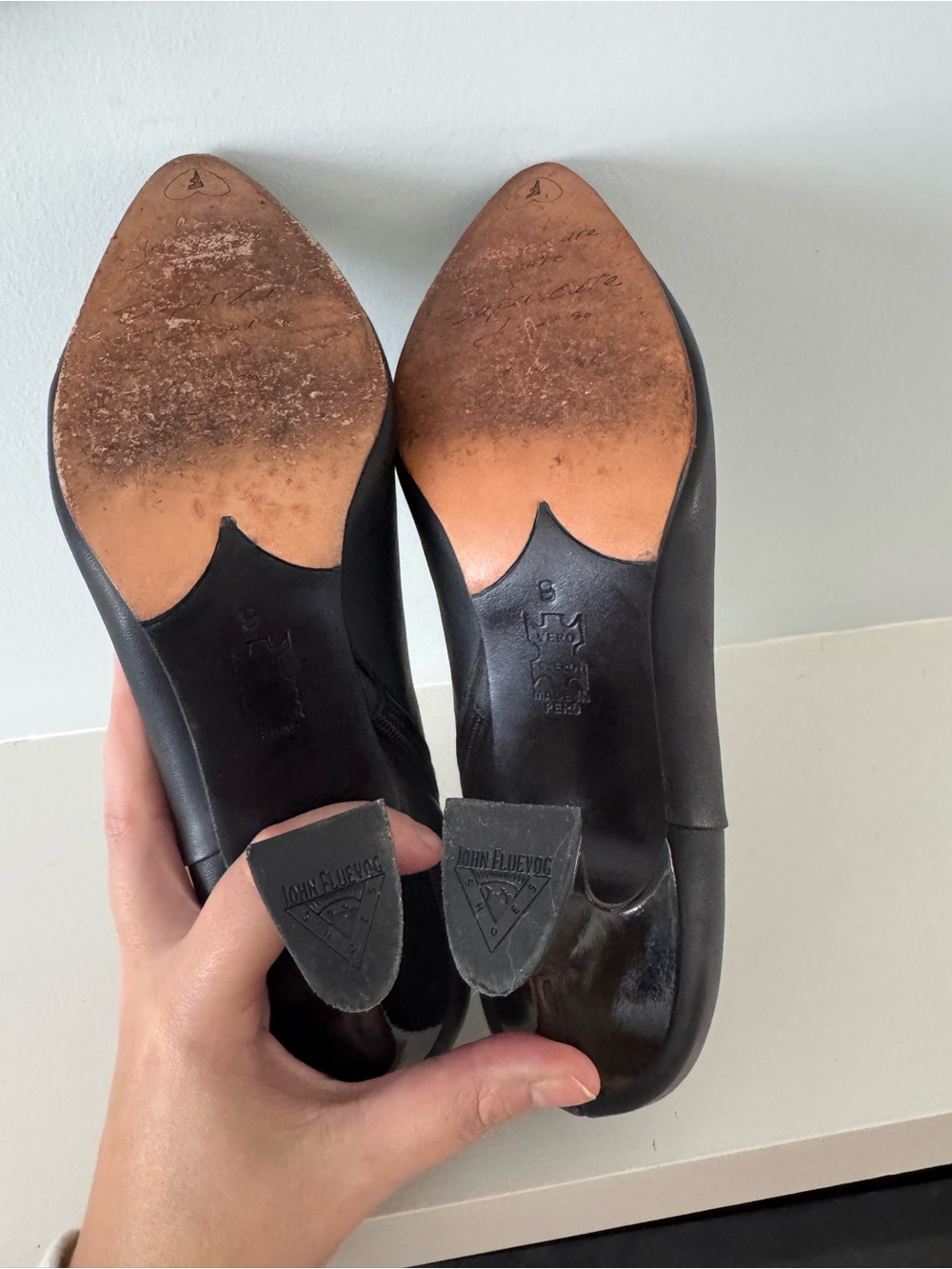 Fluevog Black Heels - Authentic - Size 9 - Picture 6 of 6